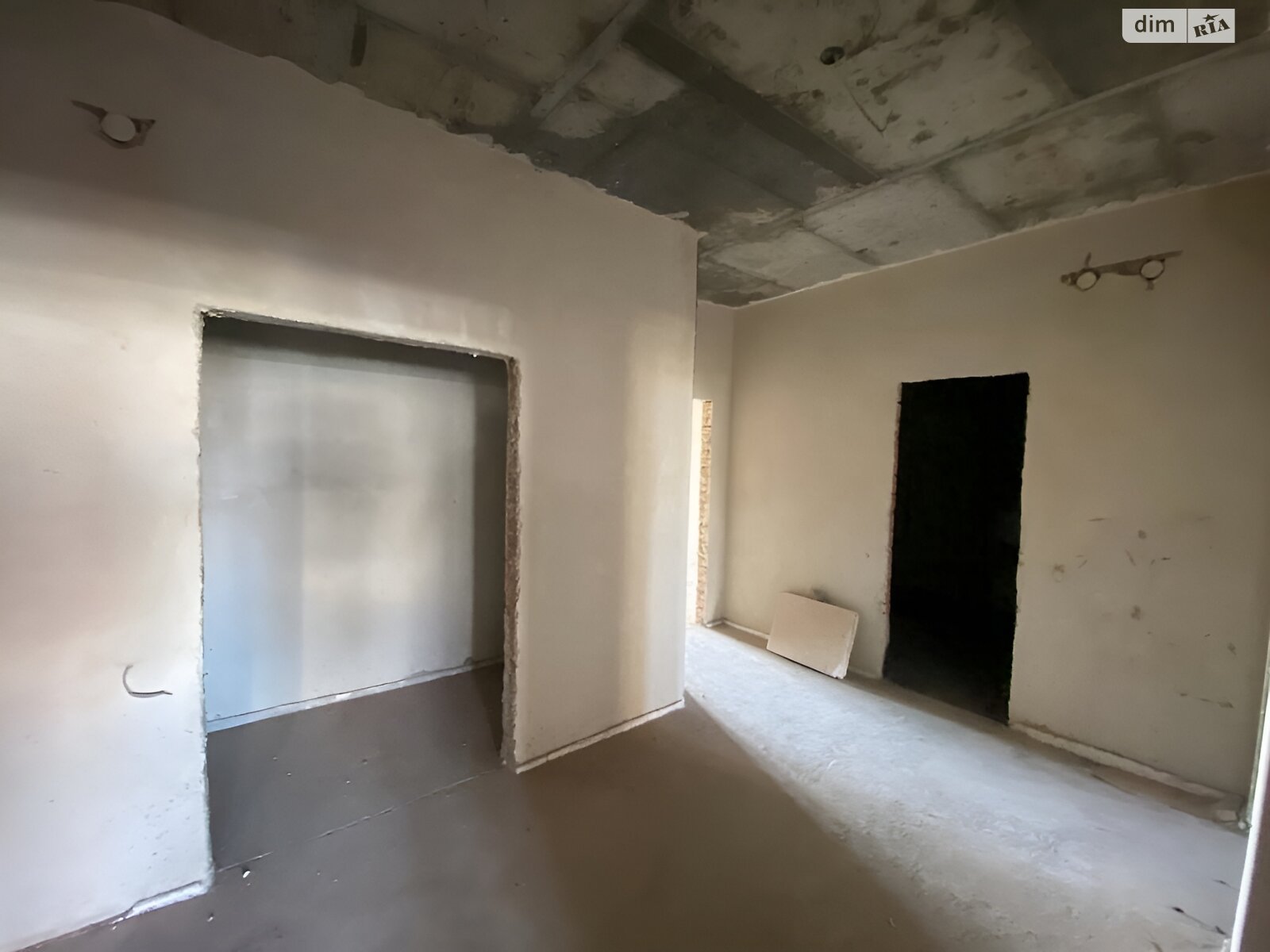 Продажа трехкомнатной квартиры в Киеве, на ул. Коновальца Евгения 36В, район Саперное Поле фото 1 Продажа трехкомнатной квартиры в Киеве, на ул. Коновальца Евгения 36В, район Саперное Поле фото 1
