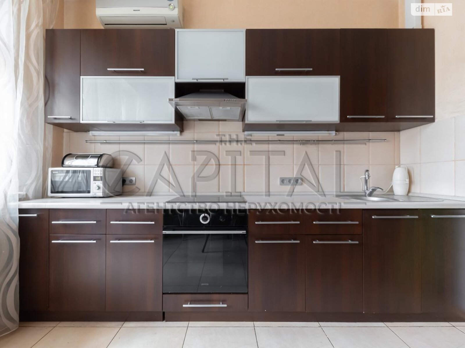 Продаж чотирикімнатної квартири в Києві, на вул. Коновальця Євгена 32Б, район Саперне Поле фото 1 Продаж чотирикімнатної квартири в Києві, на вул. Коновальця Євгена 32Б, район Саперне Поле фото 1