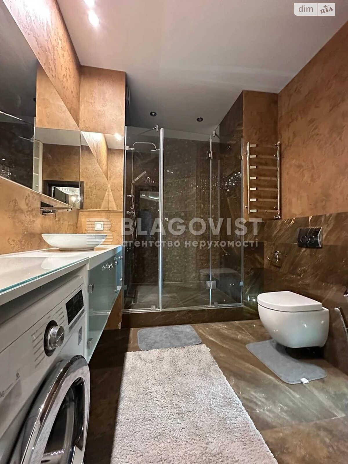 Продажа трехкомнатной квартиры в Киеве, на ул. Коновальца Евгения 44А, район Саперное Поле фото 1 Продажа трехкомнатной квартиры в Киеве, на ул. Коновальца Евгения 44А, район Саперное Поле фото 1