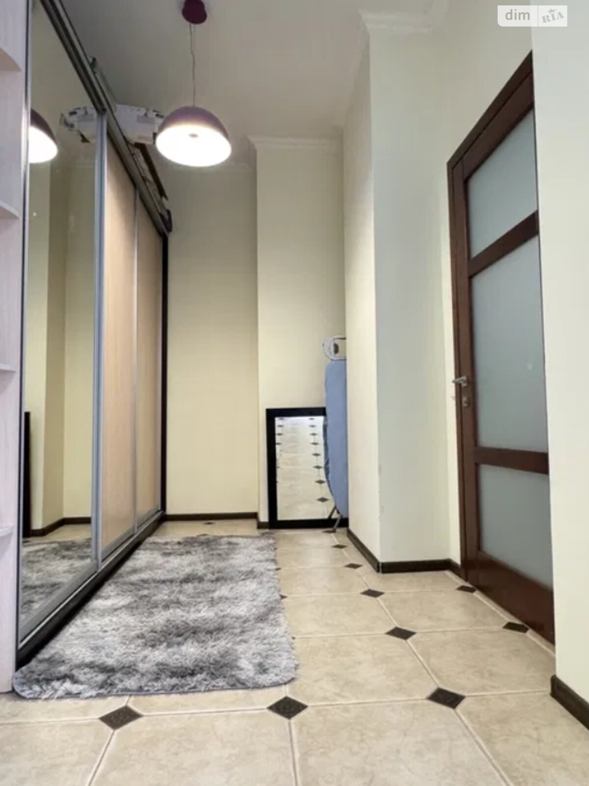 Продаж однокімнатної квартири в Києві, на вул. Коновальця Євгена 44А, район Саперне Поле фото 1 Продаж однокімнатної квартири в Києві, на вул. Коновальця Євгена 44А, район Саперне Поле фото 1