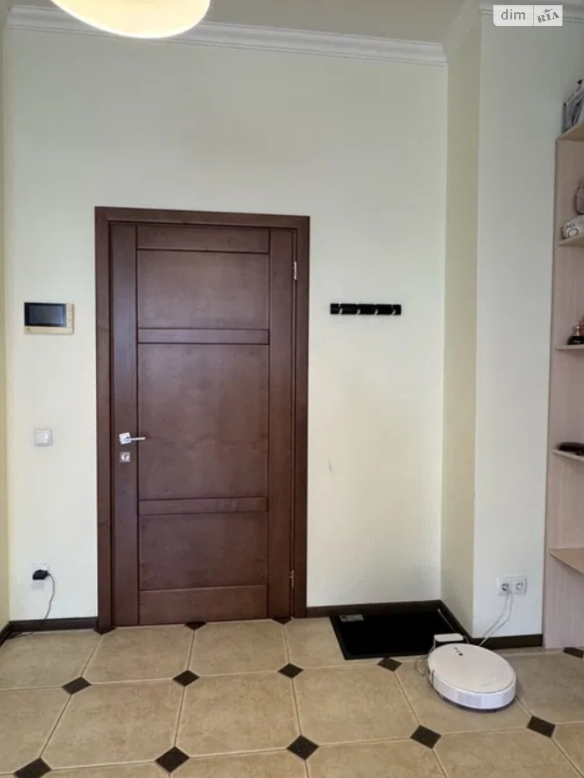 Продаж однокімнатної квартири в Києві, на вул. Коновальця Євгена 44А, район Саперне Поле фото 1 Продаж однокімнатної квартири в Києві, на вул. Коновальця Євгена 44А, район Саперне Поле фото 1