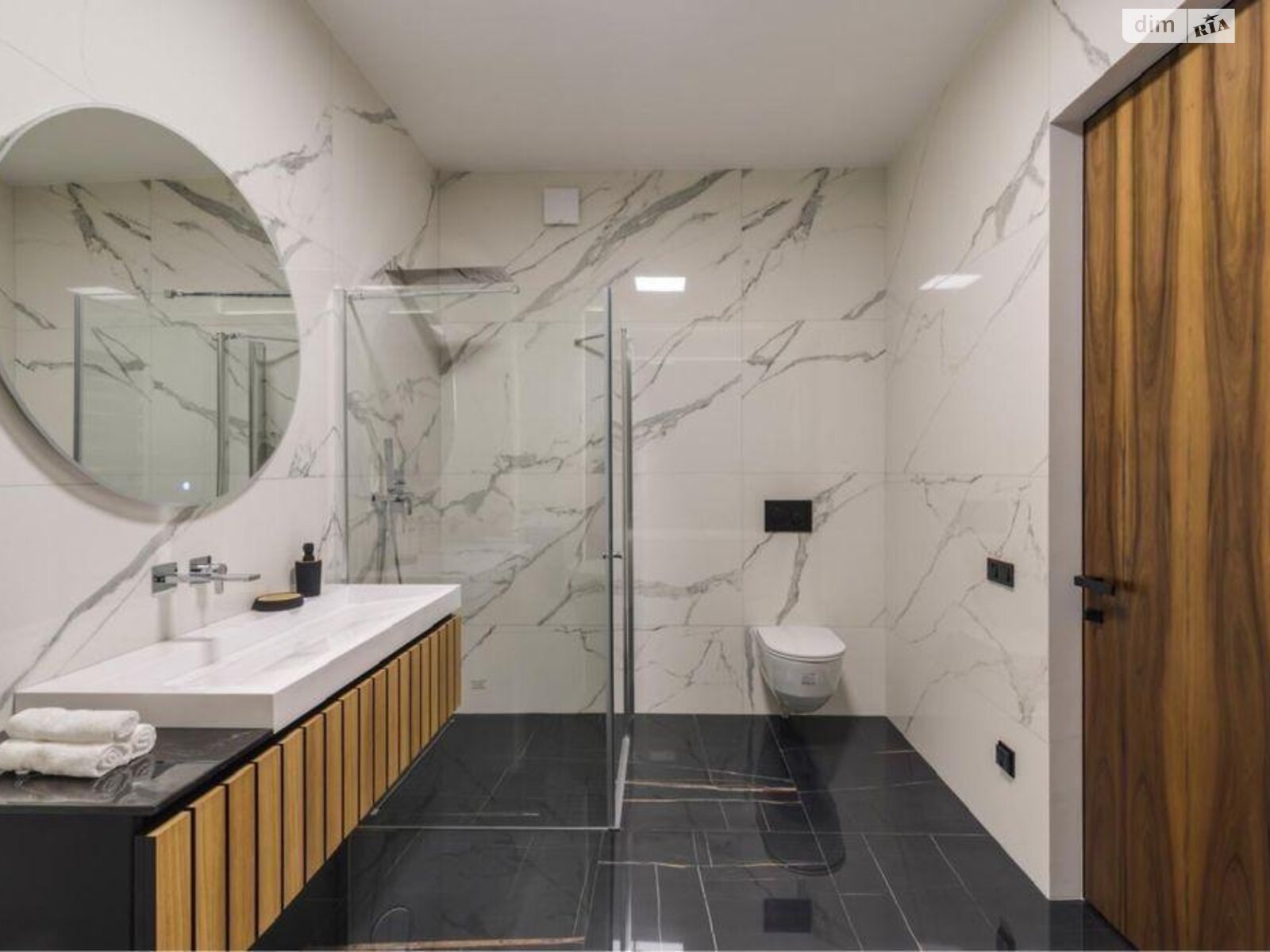 Продажа трехкомнатной квартиры в Киеве, на ул. Коновальца Евгения 26А, район Саперное Поле фото 1