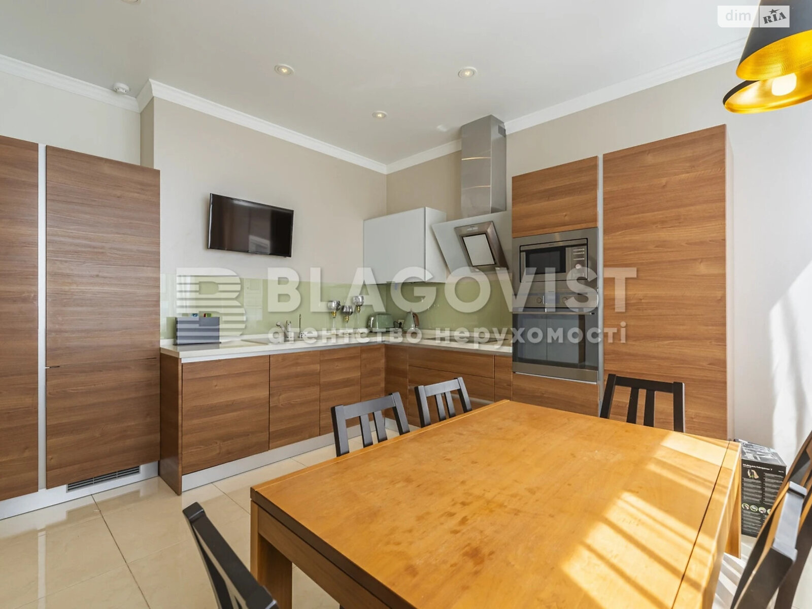 Продажа трехкомнатной квартиры в Киеве, на ул. Коновальца Евгения 44А, район Саперное Поле фото 1