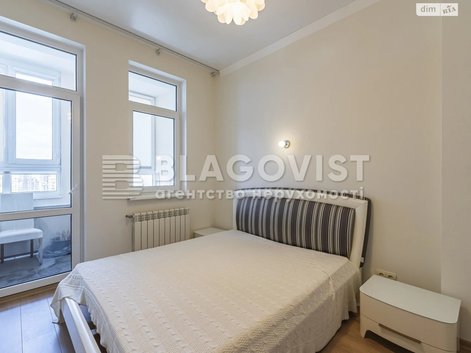 Продажа трехкомнатной квартиры в Киеве, на ул. Коновальца Евгения 44А, район Саперное Поле фото 1