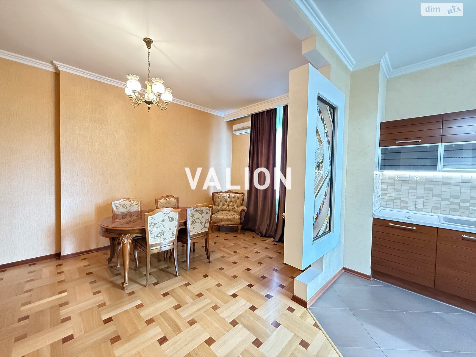 Продажа двухкомнатной квартиры в Киеве, на ул. Коновальца Евгения 32Г, район Саперное Поле фото 1