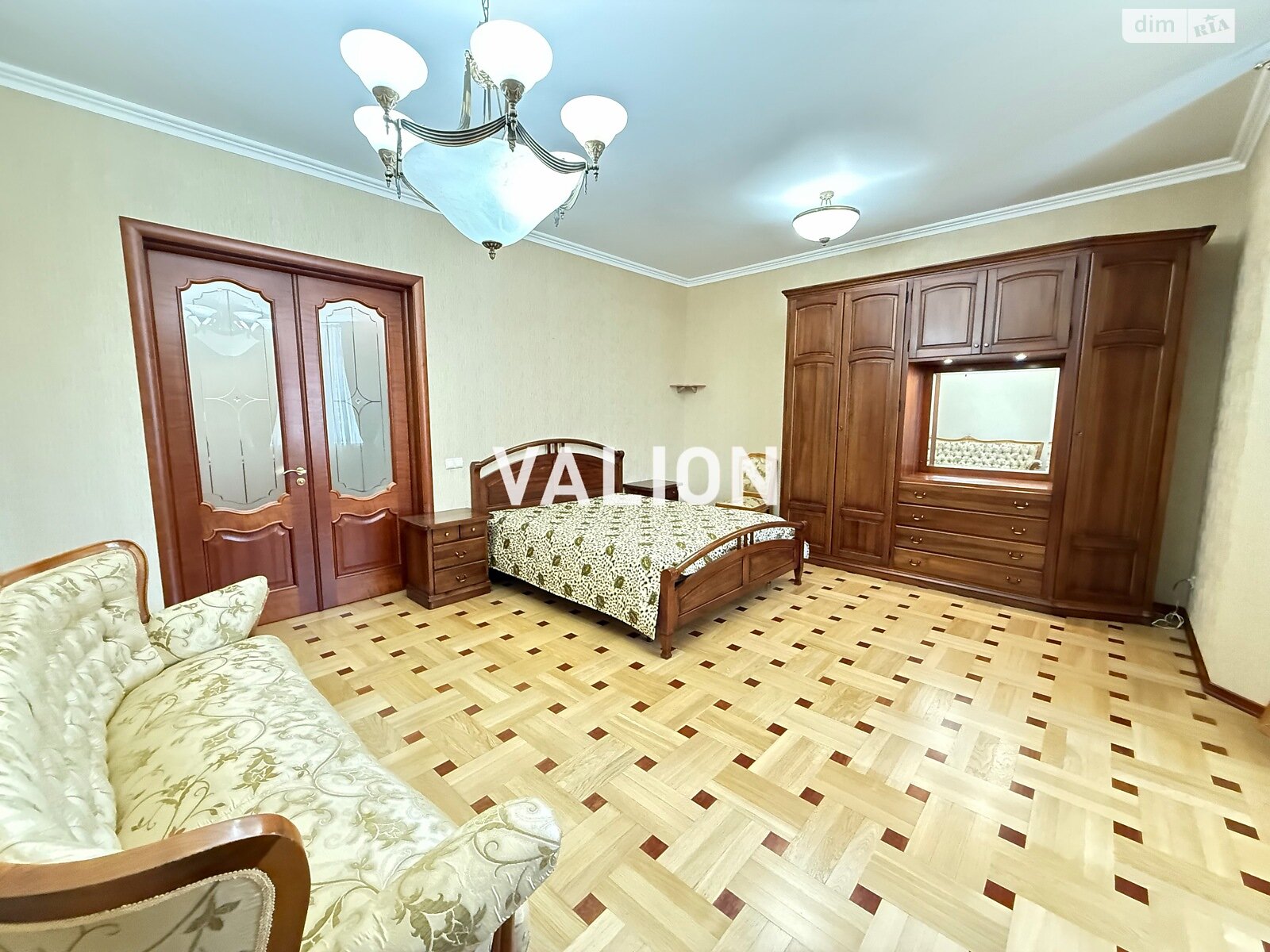 Продажа двухкомнатной квартиры в Киеве, на ул. Коновальца Евгения 32Г, район Саперное Поле фото 1