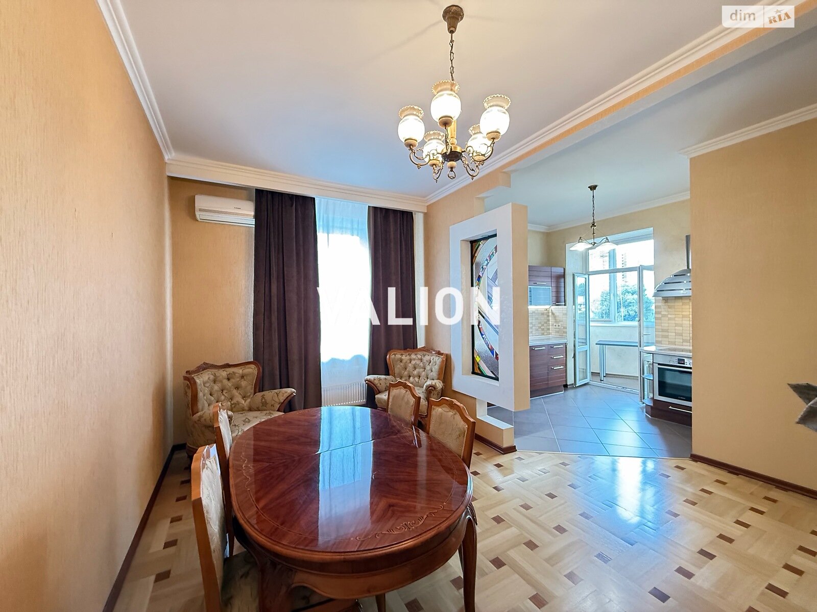 Продажа двухкомнатной квартиры в Киеве, на ул. Коновальца Евгения 32Г, район Саперное Поле фото 1