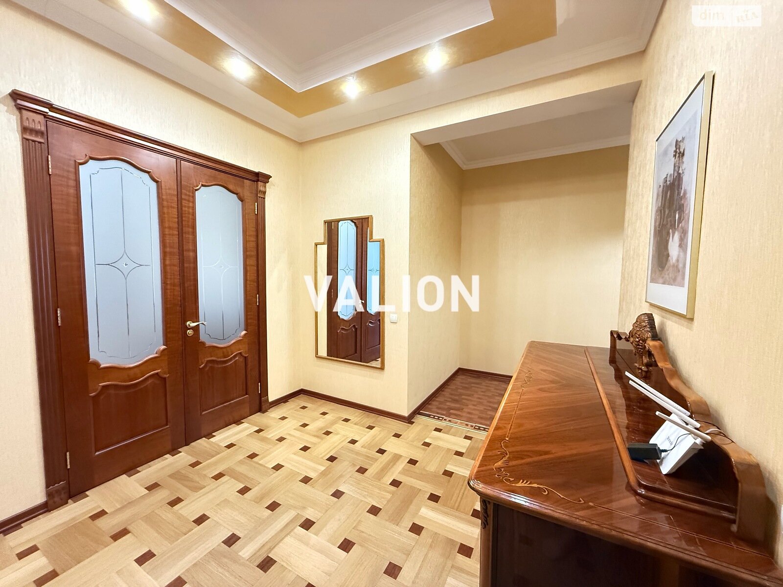 Продажа двухкомнатной квартиры в Киеве, на ул. Коновальца Евгения 32Г, район Саперное Поле фото 1