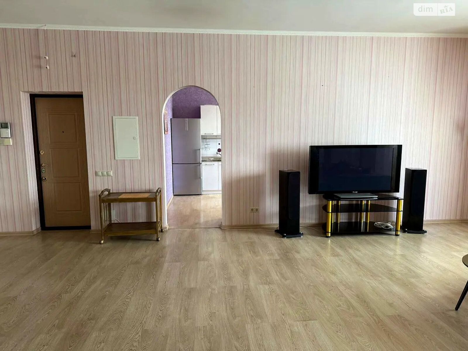 Продажа трехкомнатной квартиры в Киеве, на ул. Коновальца Евгения 32Г, район Саперное Поле фото 1