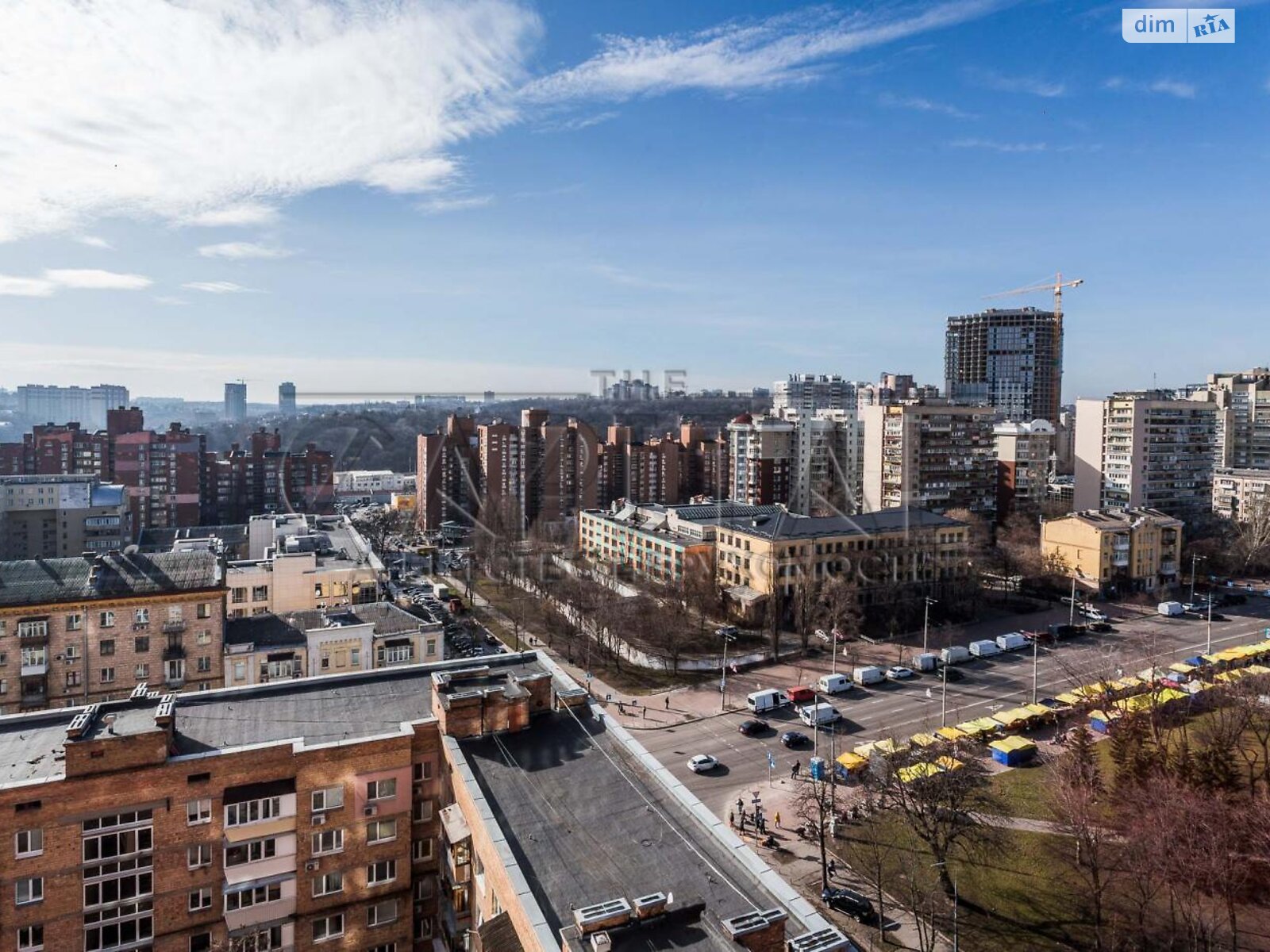 Продаж чотирикімнатної квартири в Києві, на вул. Ковпака, район Саперне Поле фото 1 Продаж чотирикімнатної квартири в Києві, на вул. Ковпака, район Саперне Поле фото 1