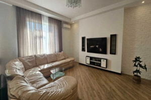 Продаж чотирикімнатної квартири в Києві, на вул. Ковпака 17, район Саперне Поле фото 2