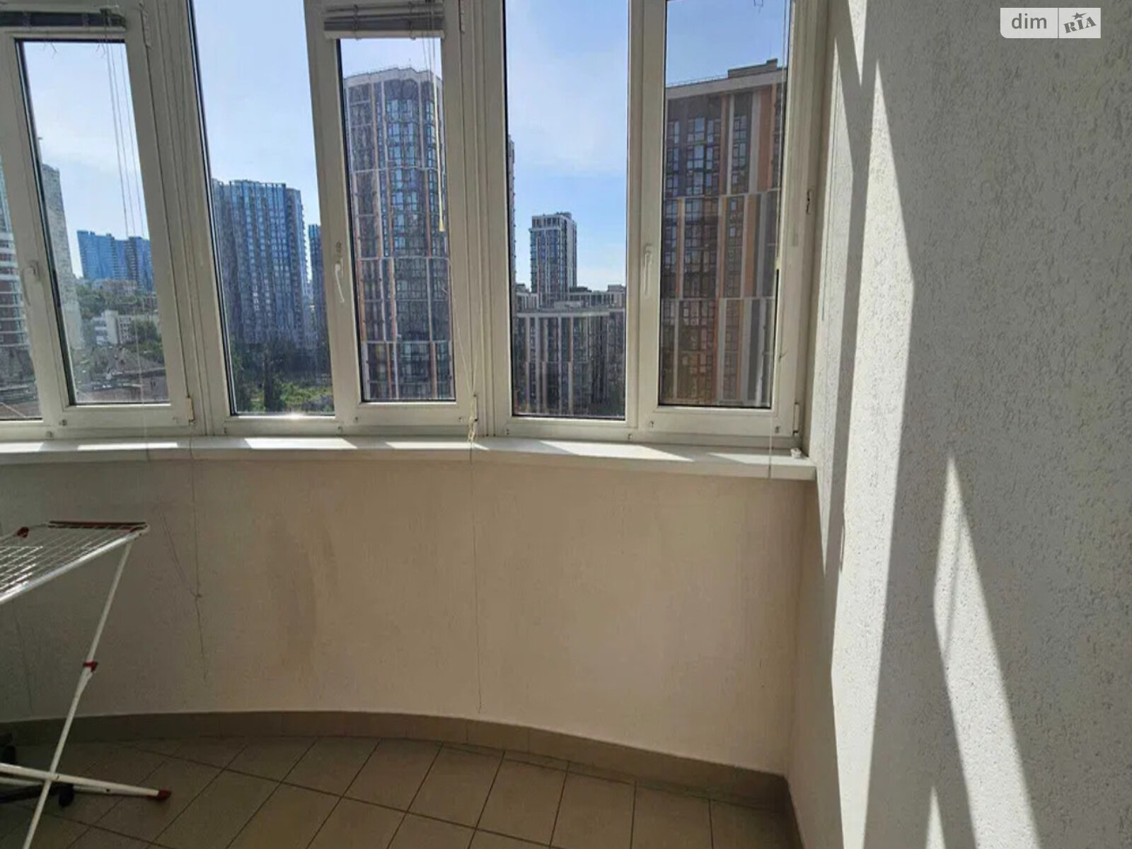 Продаж чотирикімнатної квартири в Києві, на вул. Ковпака 17, район Саперне Поле фото 1