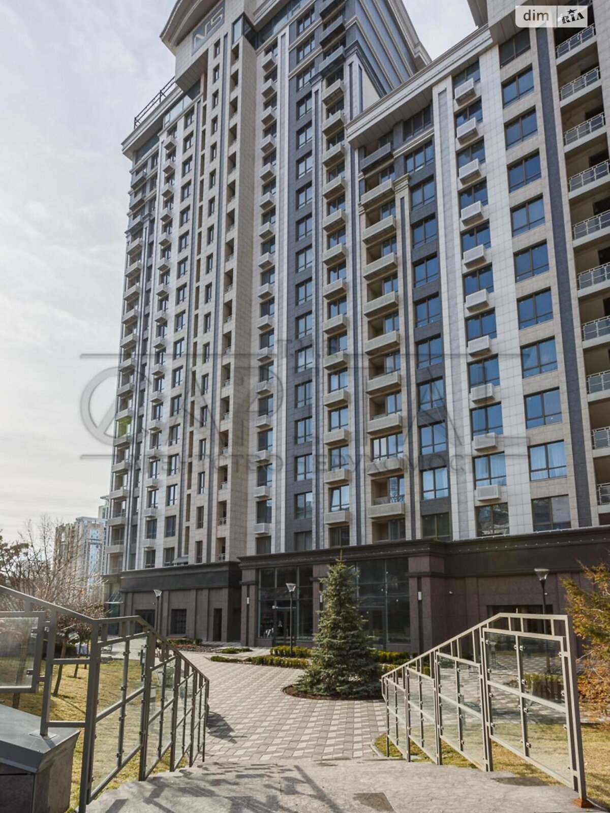Продажа трехкомнатной квартиры в Киеве, на туп. Крепостной 7Б, район Саперное Поле фото 1 Продажа трехкомнатной квартиры в Киеве, на туп. Крепостной 7Б, район Саперное Поле фото 1