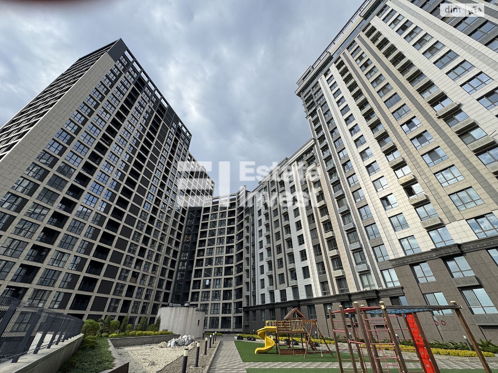 Продажа двухкомнатной квартиры в Киеве, на туп. Крепостной 7Б, район Саперное Поле фото 1 Продажа двухкомнатной квартиры в Киеве, на туп. Крепостной 7Б, район Саперное Поле фото 1