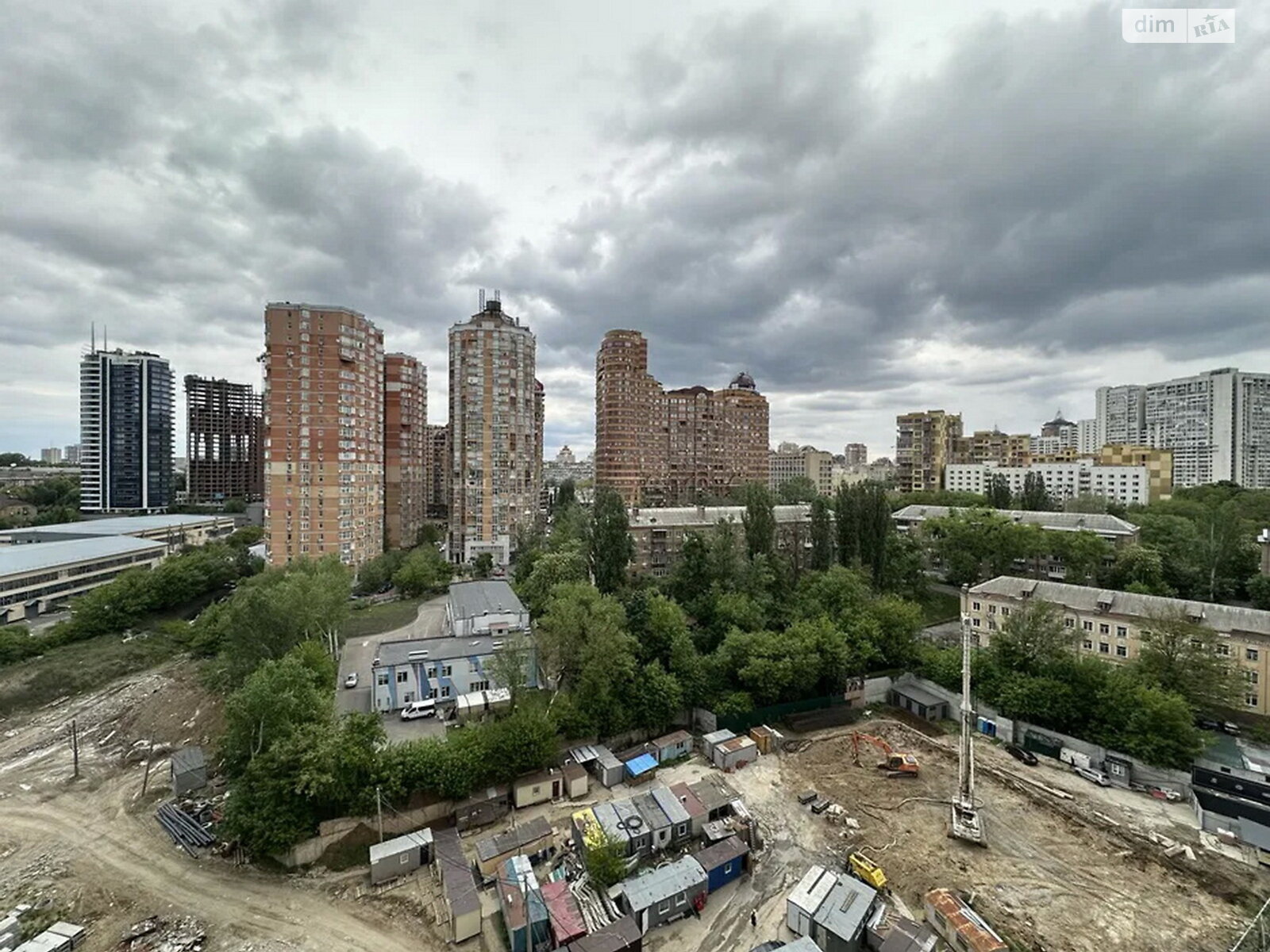 Продаж трикімнатної квартири в Києві, на туп. Фортечний 7В, кв. 131, район Саперне Поле фото 1 Продаж трикімнатної квартири в Києві, на туп. Фортечний 7В, кв. 131, район Саперне Поле фото 1
