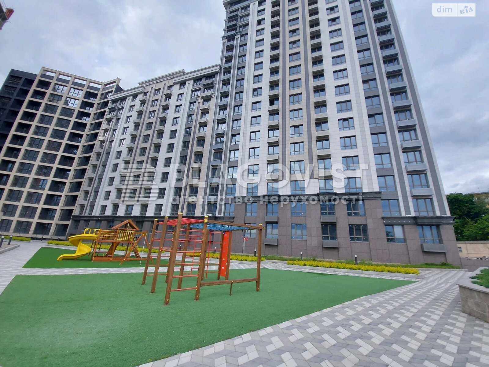 Продаж однокімнатної квартири в Києві, на туп. Фортечний 7Б, район Саперне Поле фото 1 Продаж однокімнатної квартири в Києві, на туп. Фортечний 7Б, район Саперне Поле фото 1