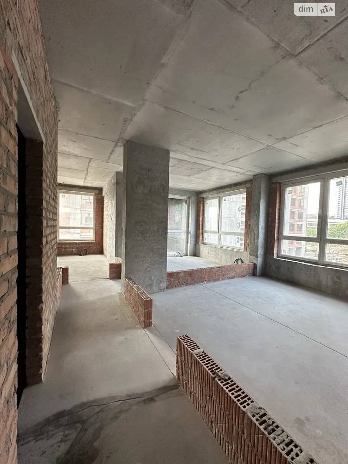 Продажа трехкомнатной квартиры в Киеве, на туп. Крепостной 7В корпус 4, район Саперное Поле фото 1 Продажа трехкомнатной квартиры в Киеве, на туп. Крепостной 7В корпус 4, район Саперное Поле фото 1