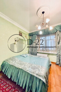 Продажа четырехкомнатной квартиры в Киеве, на бул. Леси Украинки 30Б, район Саперное Поле фото 2
