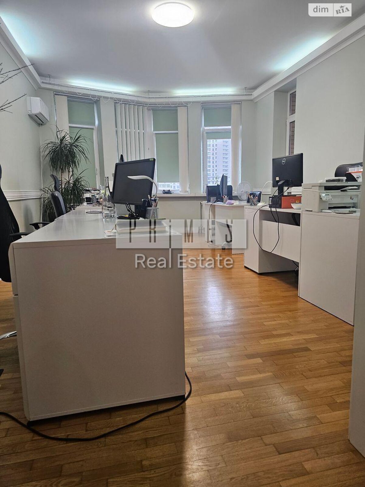 Продаж трикімнатної квартири в Києві, на бул. Лесі Українки 30Б, район Саперне Поле фото 1 Продаж трикімнатної квартири в Києві, на бул. Лесі Українки 30Б, район Саперне Поле фото 1