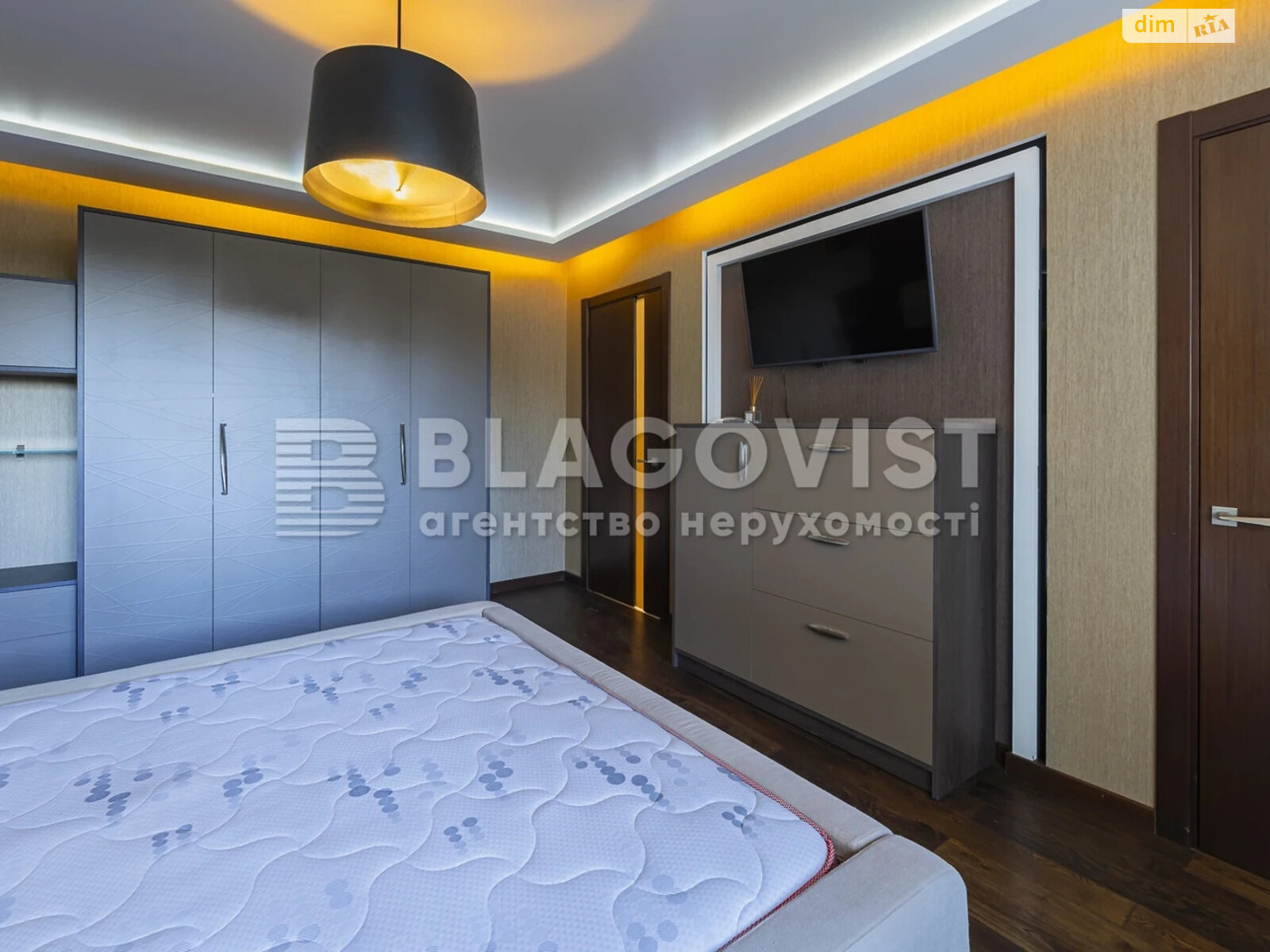 Продаж двокімнатної квартири в Києві, на бул. Лесі Українки 28А, район Саперне Поле фото 1 Продаж двокімнатної квартири в Києві, на бул. Лесі Українки 28А, район Саперне Поле фото 1