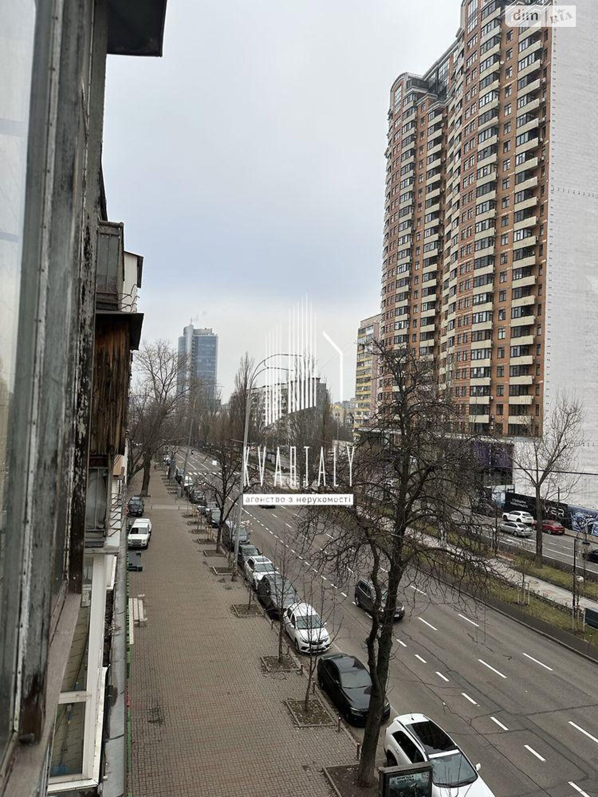 Продажа двухкомнатной квартиры в Киеве, на пл. Леси Украинки 16, район Саперное Поле фото 1 Продажа двухкомнатной квартиры в Киеве, на пл. Леси Украинки 16, район Саперное Поле фото 1