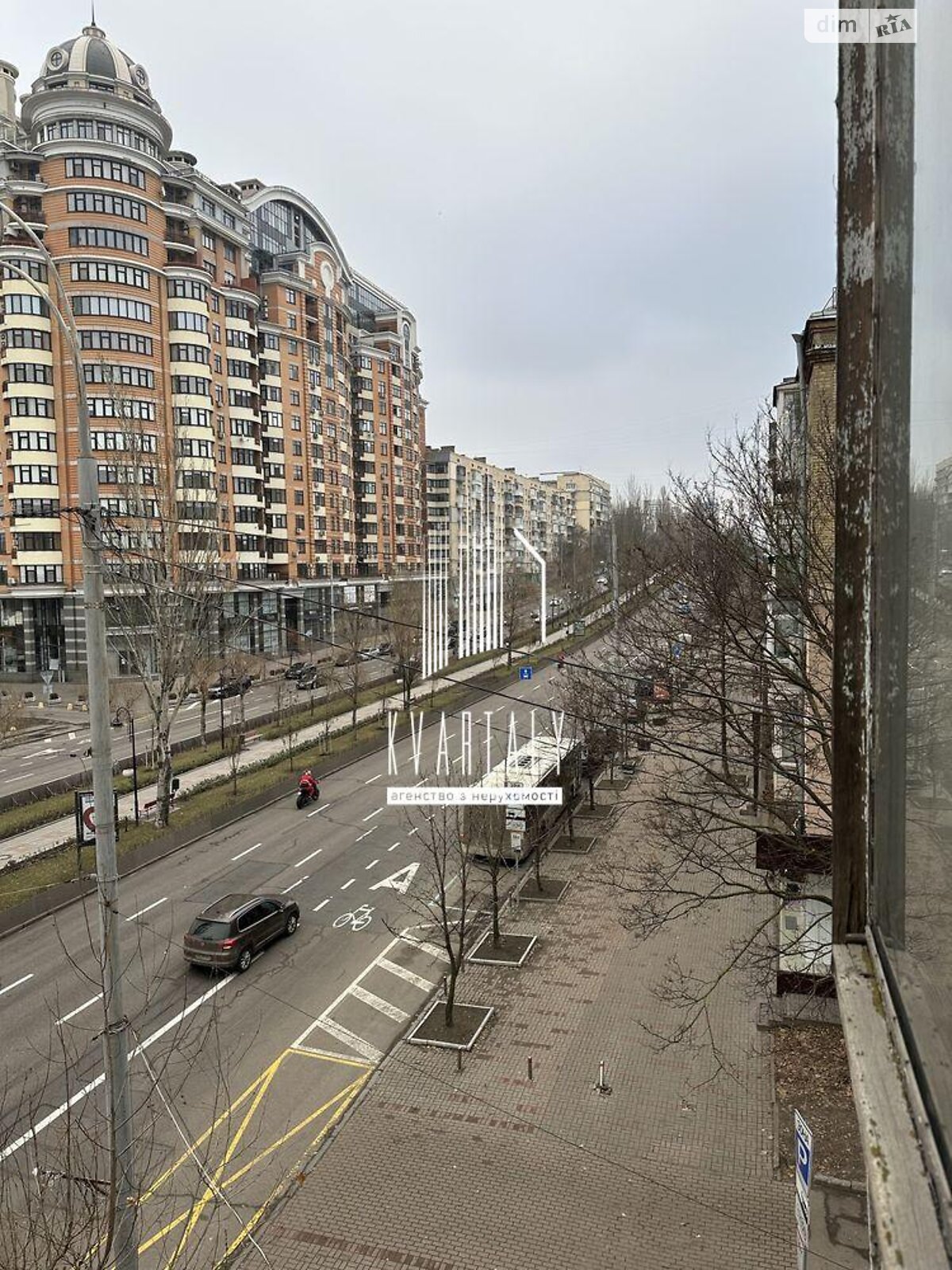 Продажа двухкомнатной квартиры в Киеве, на пл. Леси Украинки 16, район Саперное Поле фото 1 Продажа двухкомнатной квартиры в Киеве, на пл. Леси Украинки 16, район Саперное Поле фото 1