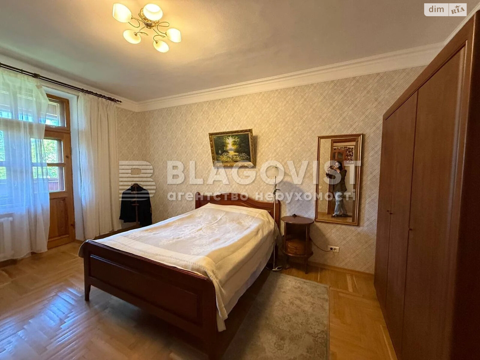 Продаж п`ятикімнатної квартири в Києві, на вул. Маккейна Джона 18/2, район Саперне Поле фото 1 Продаж п`ятикімнатної квартири в Києві, на вул. Маккейна Джона 18/2, район Саперне Поле фото 1