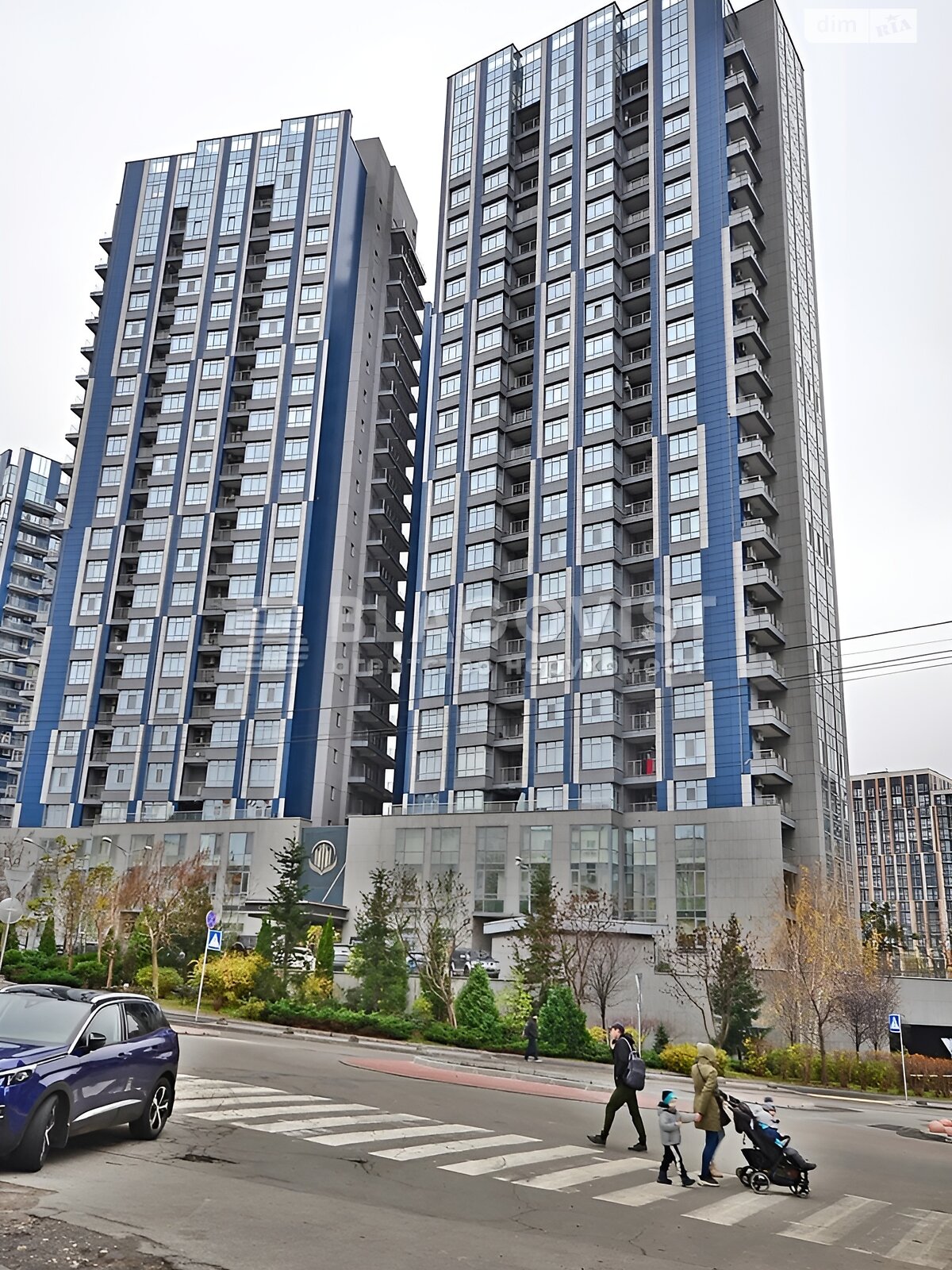 Продажа многокомнатной квартиры в Киеве, на ул. Маккейна Джона 7, район Саперное Поле фото 1 Продажа многокомнатной квартиры в Киеве, на ул. Маккейна Джона 7, район Саперное Поле фото 1