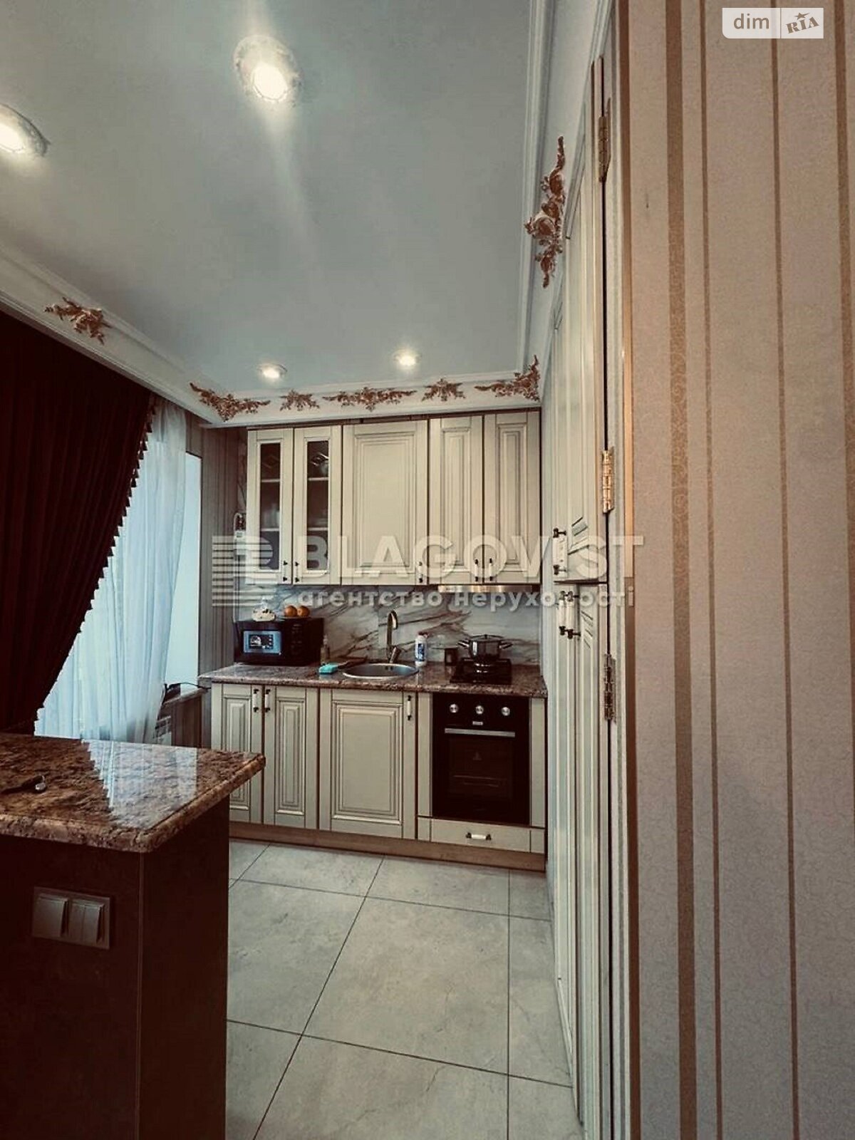 Продажа однокомнатной квартиры в Киеве, на ул. Маккейна Джона 43, район Саперное Поле фото 1 Продажа однокомнатной квартиры в Киеве, на ул. Маккейна Джона 43, район Саперное Поле фото 1