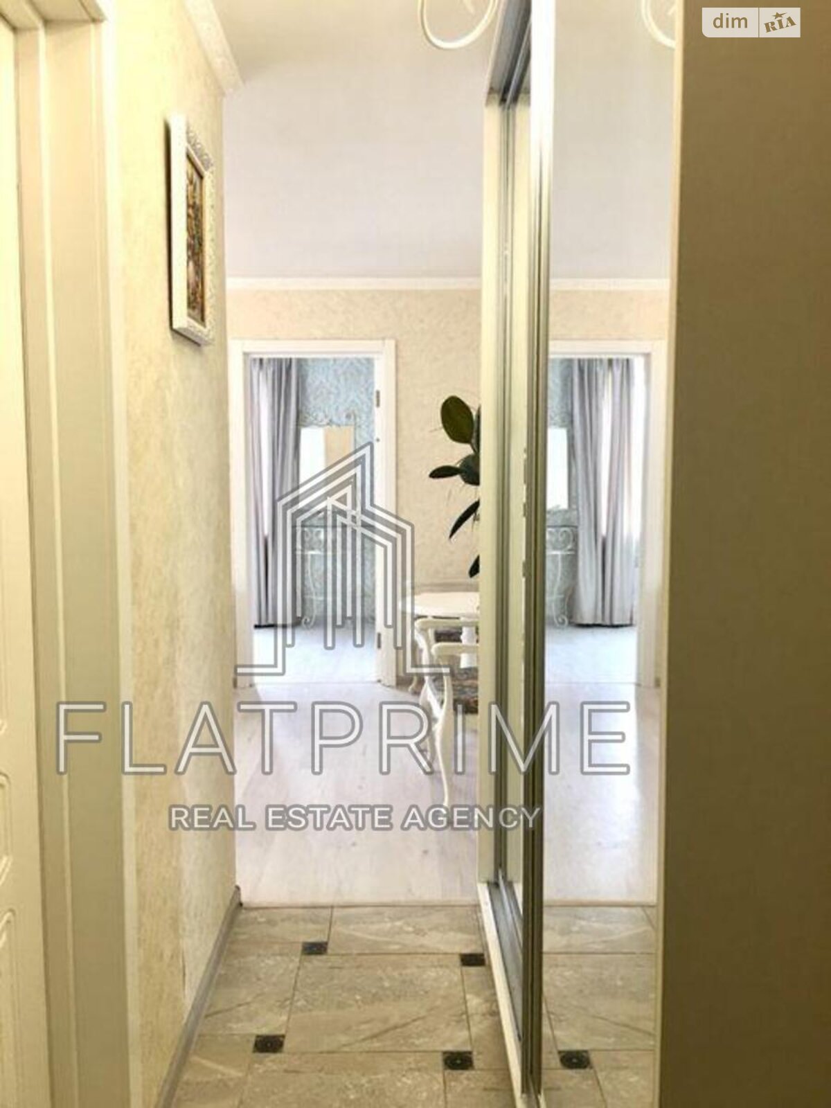 Продаж двокімнатної квартири в Києві, на вул. Маккейна Джона 35Б, район Саперне Поле фото 1 Продаж двокімнатної квартири в Києві, на вул. Маккейна Джона 35Б, район Саперне Поле фото 1