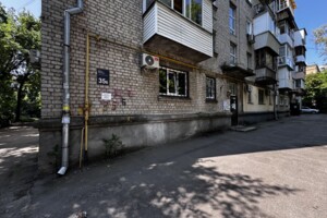 Продажа двухкомнатной квартиры в Киеве, на ул. Маккейна Джона 35Б, район Печерский фото 2