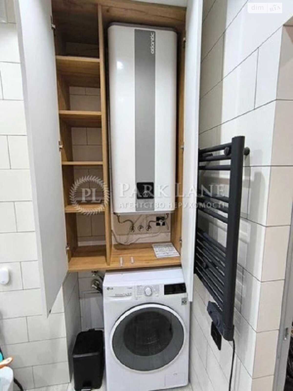 Продаж трикімнатної квартири в Києві, на вул. Маккейна Джона 1Б, район Саперне Поле фото 1 Продаж трикімнатної квартири в Києві, на вул. Маккейна Джона 1Б, район Саперне Поле фото 1