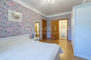 Продажа четырехкомнатной квартиры в Киеве, на ул. Маккейна Джона 18/2, район Саперное Поле фото 2