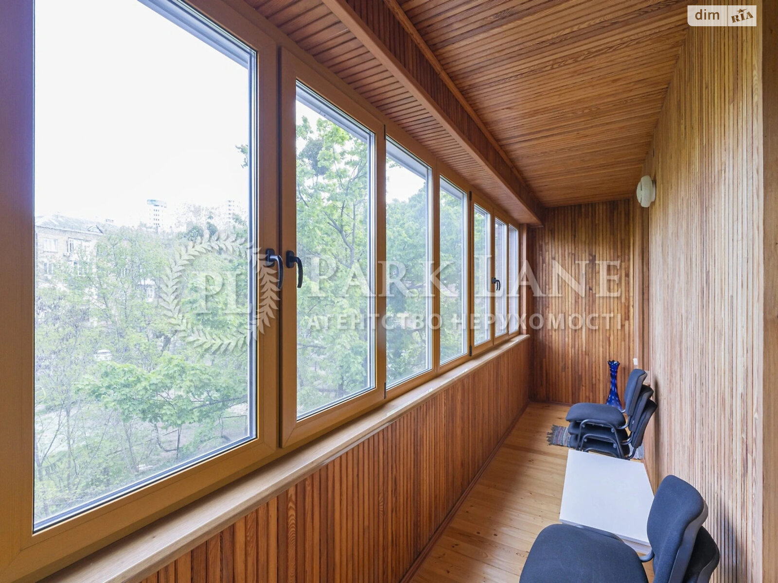 Продажа четырехкомнатной квартиры в Киеве, на ул. Маккейна Джона 18/2, район Саперное Поле фото 1 Продажа четырехкомнатной квартиры в Киеве, на ул. Маккейна Джона 18/2, район Саперное Поле фото 1