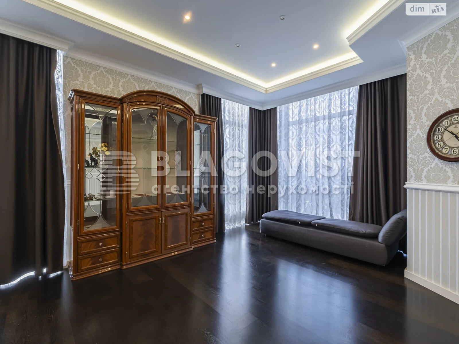 Продажа трехкомнатной квартиры в Киеве, на ул. Маккейна Джона 7, район Саперное Поле фото 1