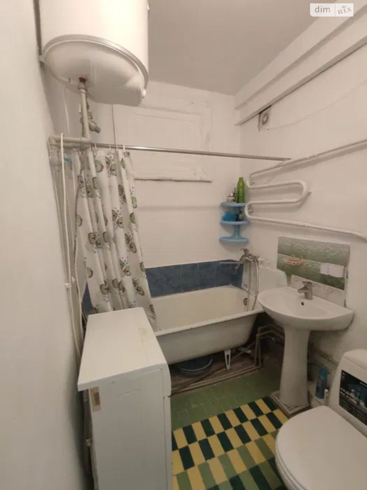 Продаж трикімнатної квартири в Києві, на бул. Миколи Міхновського 17А, район Саперне Поле фото 1 Продаж трикімнатної квартири в Києві, на бул. Миколи Міхновського 17А, район Саперне Поле фото 1
