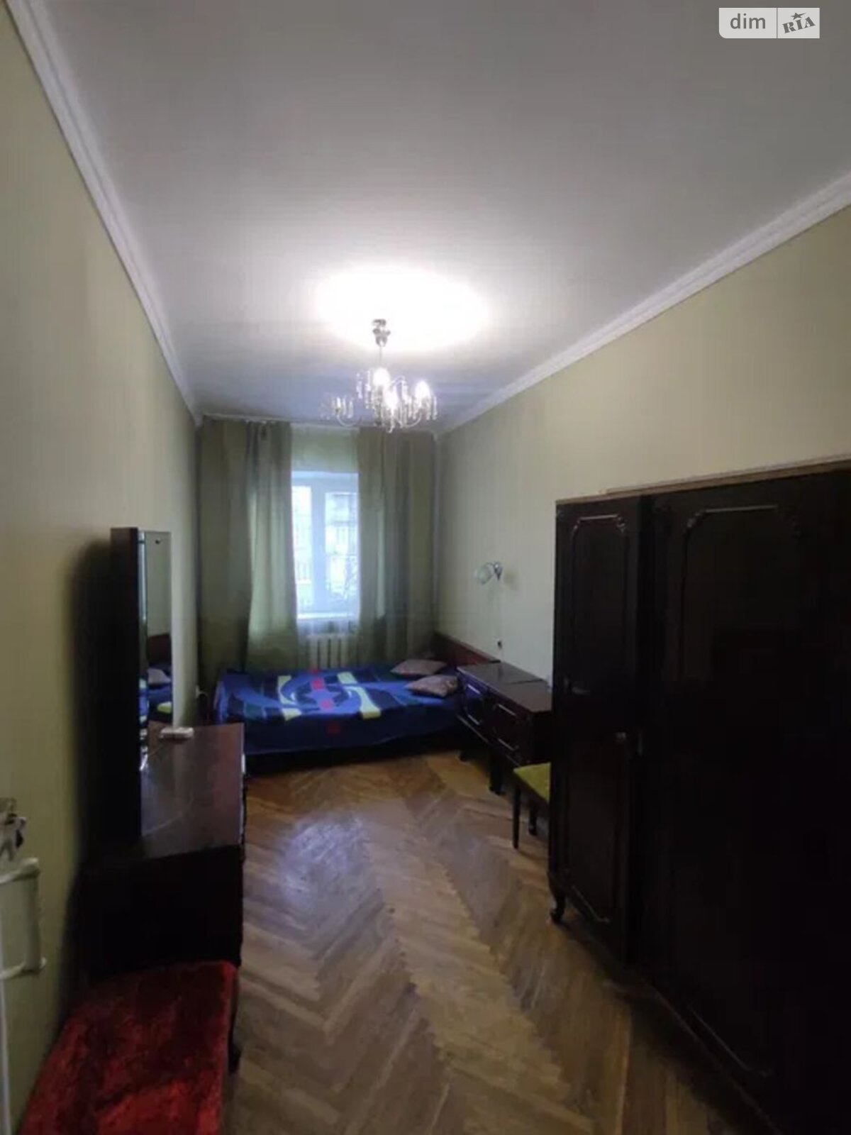 Продаж трикімнатної квартири в Києві, на бул. Миколи Міхновського 17А, район Саперне Поле фото 1 Продаж трикімнатної квартири в Києві, на бул. Миколи Міхновського 17А, район Саперне Поле фото 1