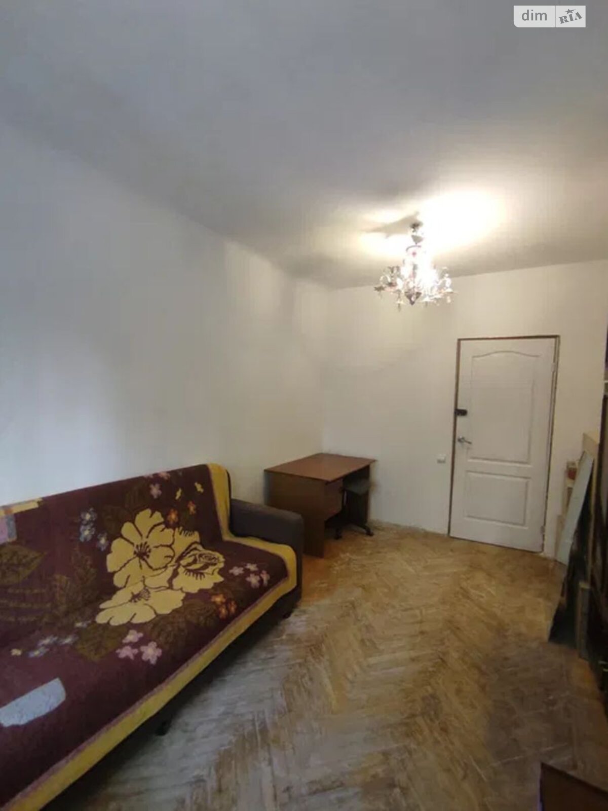 Продаж трикімнатної квартири в Києві, на бул. Миколи Міхновського 17А, район Саперне Поле фото 1 Продаж трикімнатної квартири в Києві, на бул. Миколи Міхновського 17А, район Саперне Поле фото 1