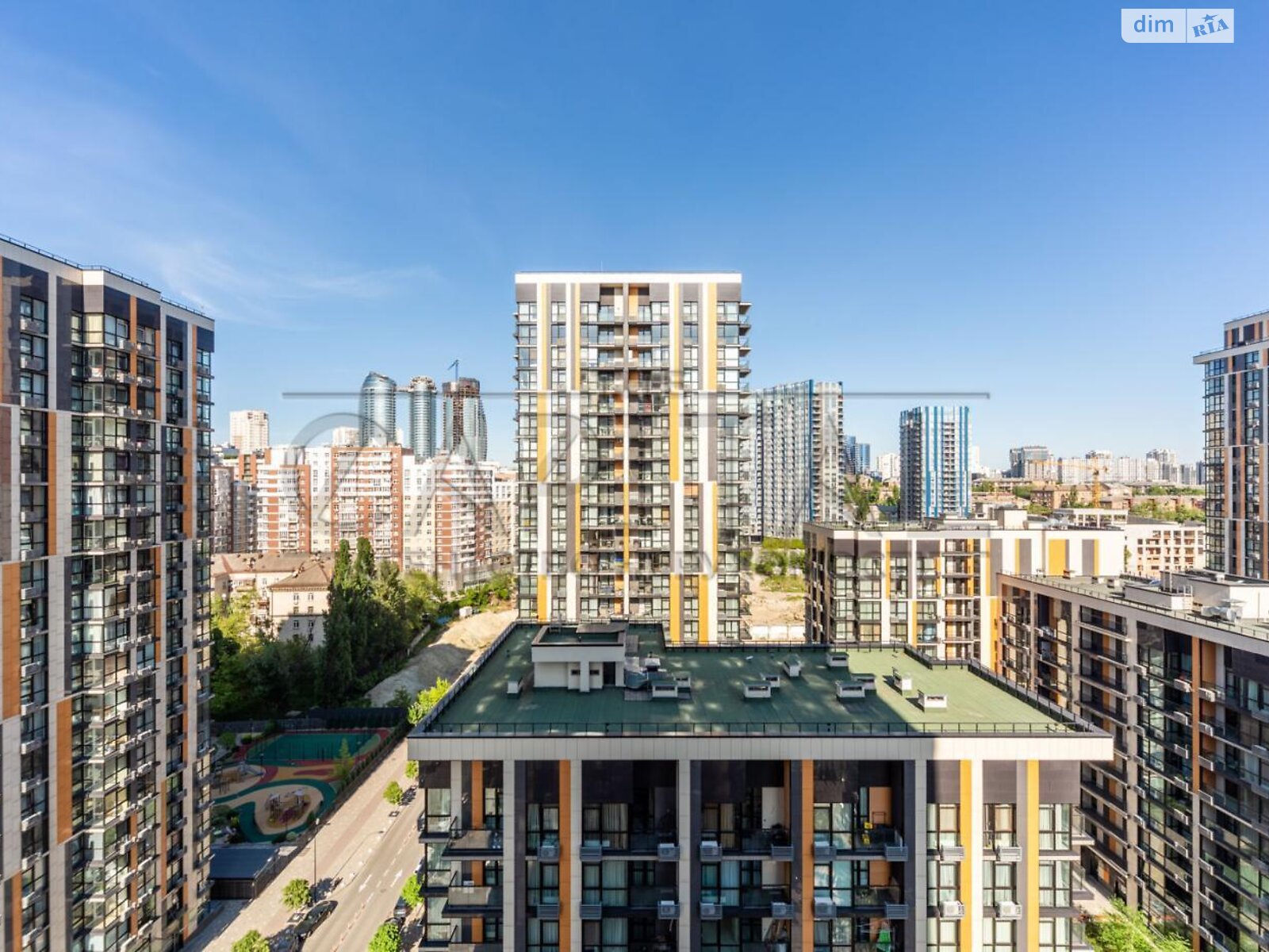 Продажа однокомнатной квартиры в Киеве, на ул. Предславинская 42, район Саперное Поле фото 1 Продажа однокомнатной квартиры в Киеве, на ул. Предславинская 42, район Саперное Поле фото 1