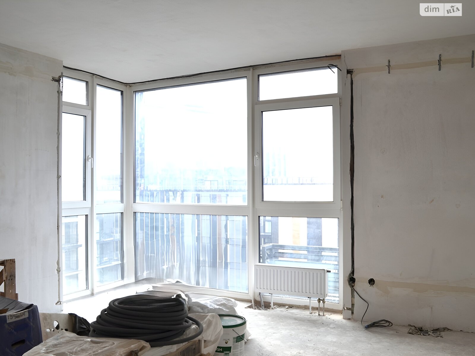Продажа трехкомнатной квартиры в Киеве, на ул. Предславинская 42, район Саперное Поле фото 1 Продажа трехкомнатной квартиры в Киеве, на ул. Предславинская 42, район Саперное Поле фото 1