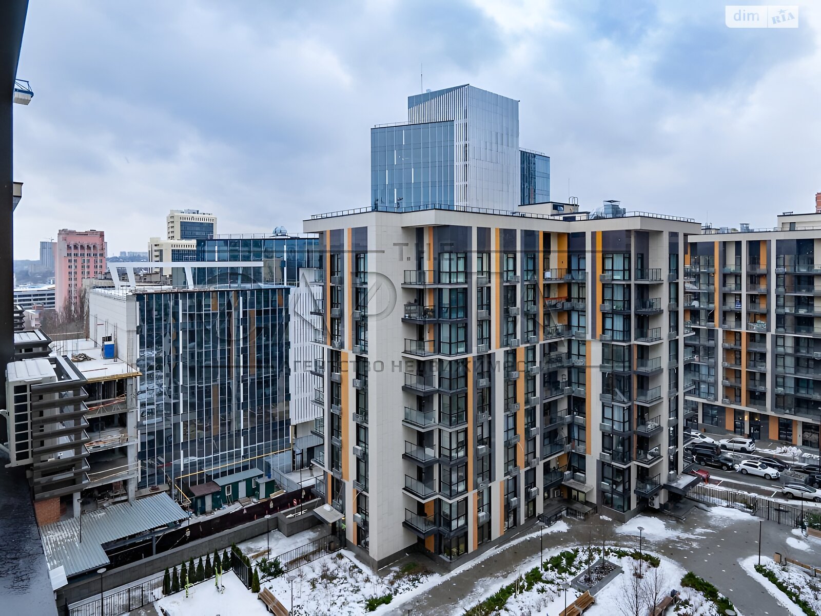 Продажа трехкомнатной квартиры в Киеве, на ул. Предславинская 42, район Саперное Поле фото 1 Продажа трехкомнатной квартиры в Киеве, на ул. Предславинская 42, район Саперное Поле фото 1
