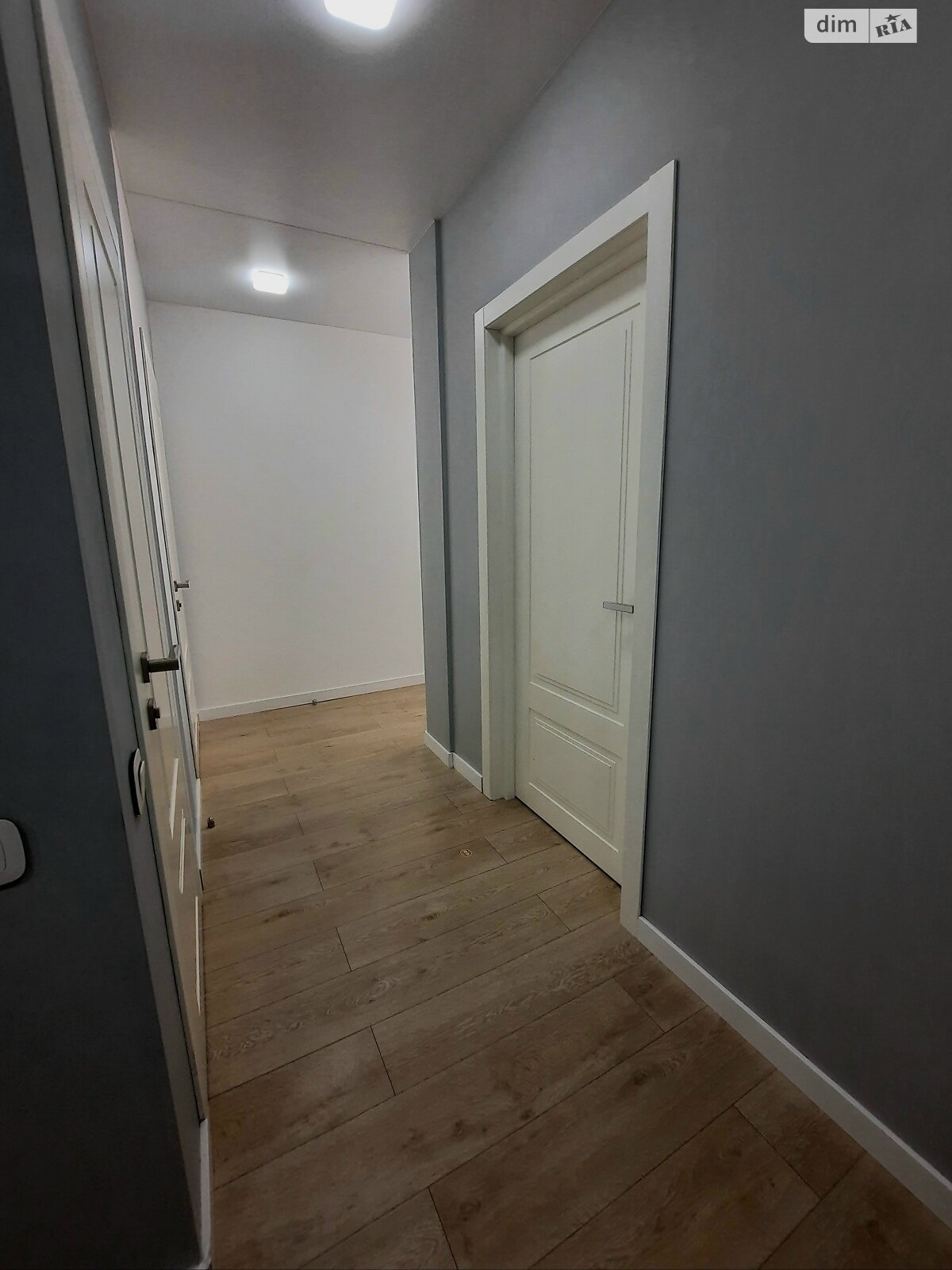 Продаж трикімнатної квартири в Києві, на вул. Предславинська 55А, район Саперне Поле фото 1 Продаж трикімнатної квартири в Києві, на вул. Предславинська 55А, район Саперне Поле фото 1