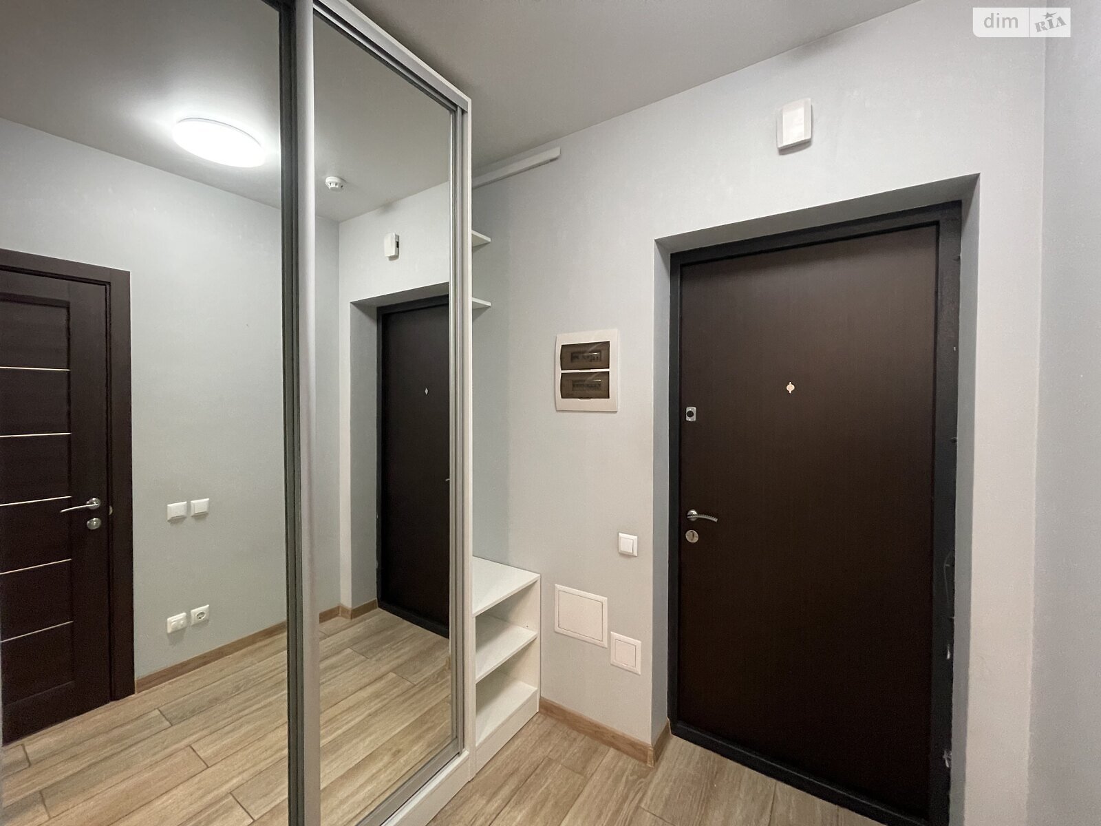 Продаж однокімнатної квартири в Києві, на вул. Предславинська 55А, район Саперне Поле фото 1 Продаж однокімнатної квартири в Києві, на вул. Предславинська 55А, район Саперне Поле фото 1