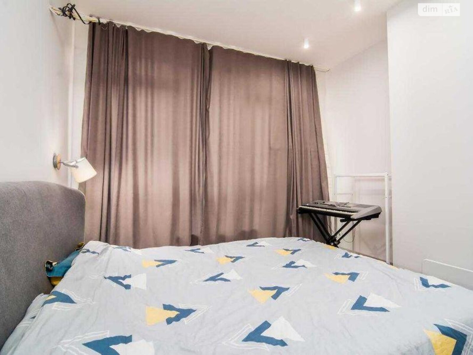 Продаж однокімнатної квартири в Києві, на вул. Предславинська 55, район Саперне Поле фото 1 Продаж однокімнатної квартири в Києві, на вул. Предславинська 55, район Саперне Поле фото 1