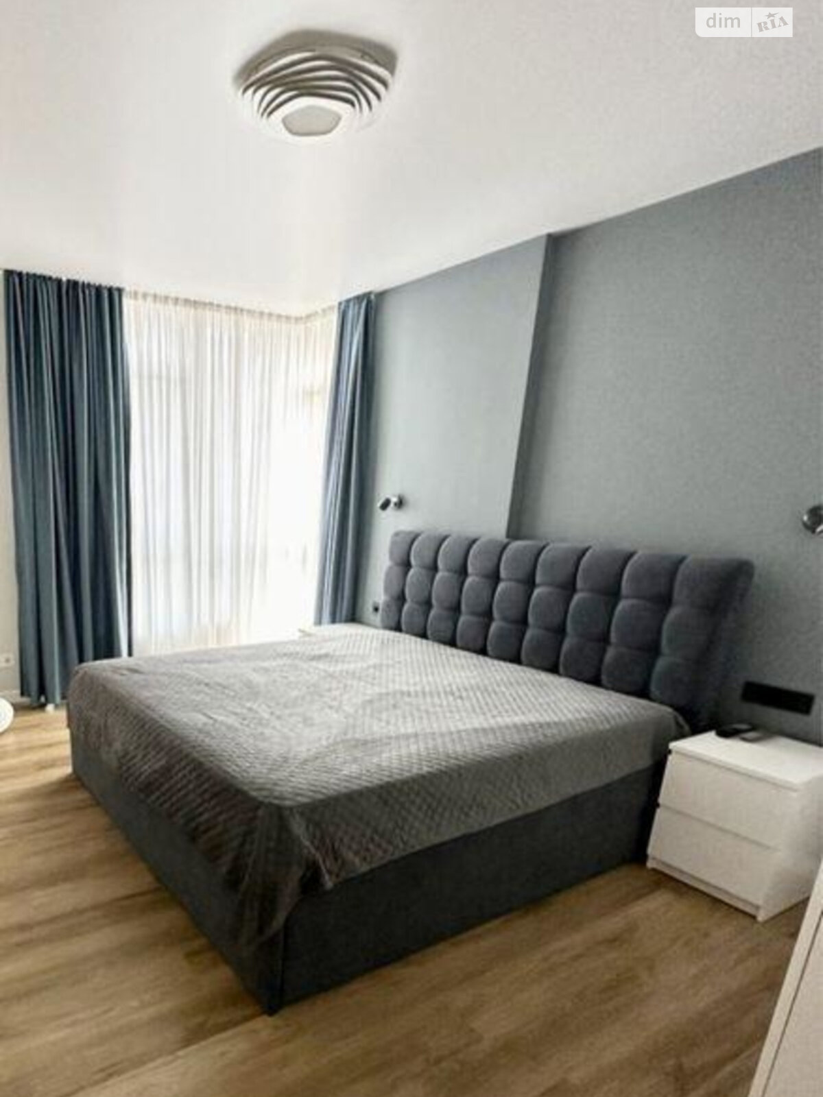 Продаж двокімнатної квартири в Києві, на вул. Предславинська 53, район Саперне Поле фото 1