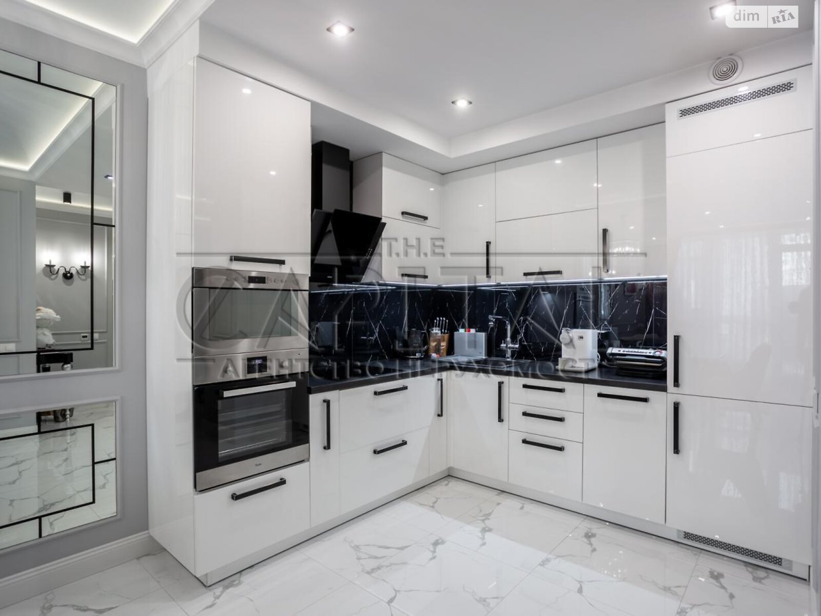 Продажа однокомнатной квартиры в Киеве, на ул. Предславинская 53, район Саперное Поле фото 1