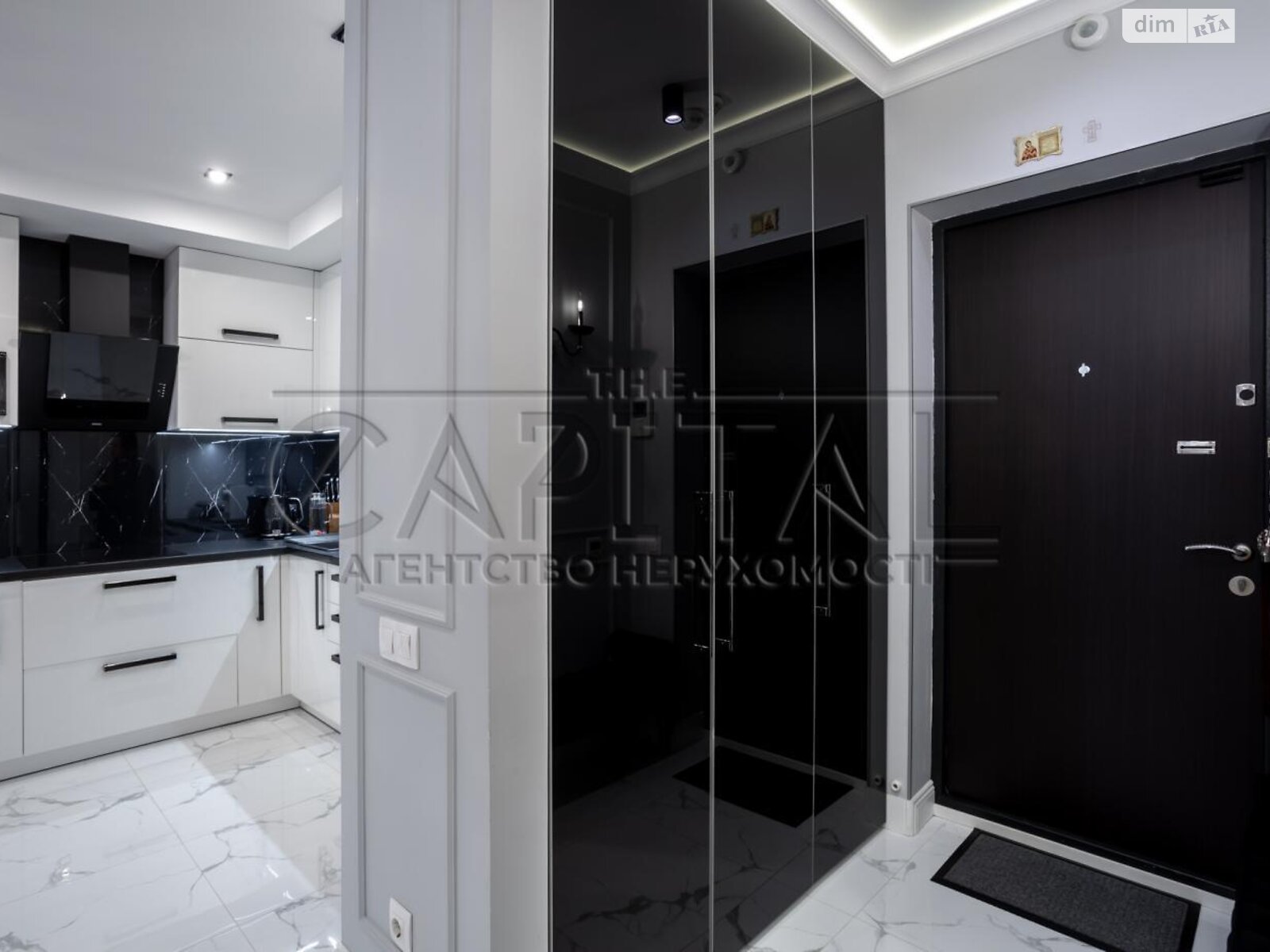 Продажа однокомнатной квартиры в Киеве, на ул. Предславинская 53, район Саперное Поле фото 1