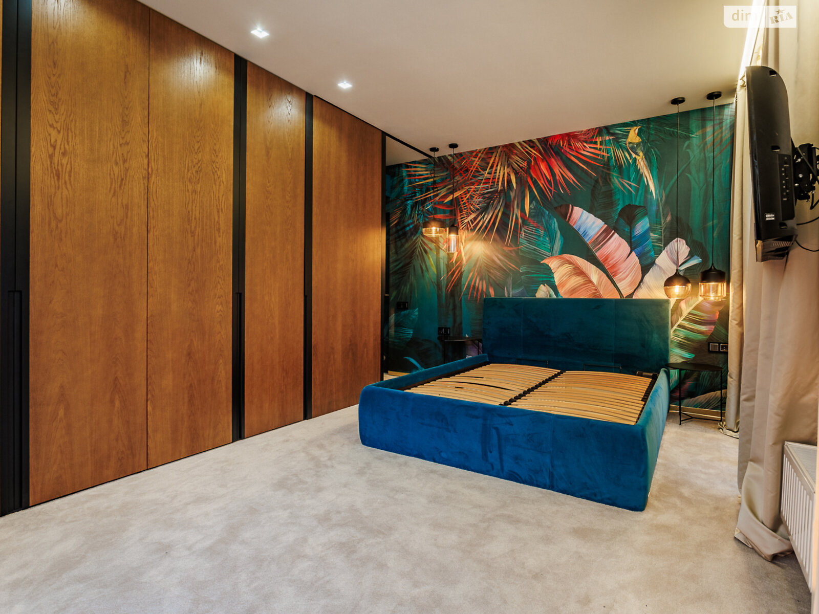 Продажа трехкомнатной квартиры в Киеве, на ул. Предславинская 40, район Саперное Поле фото 1