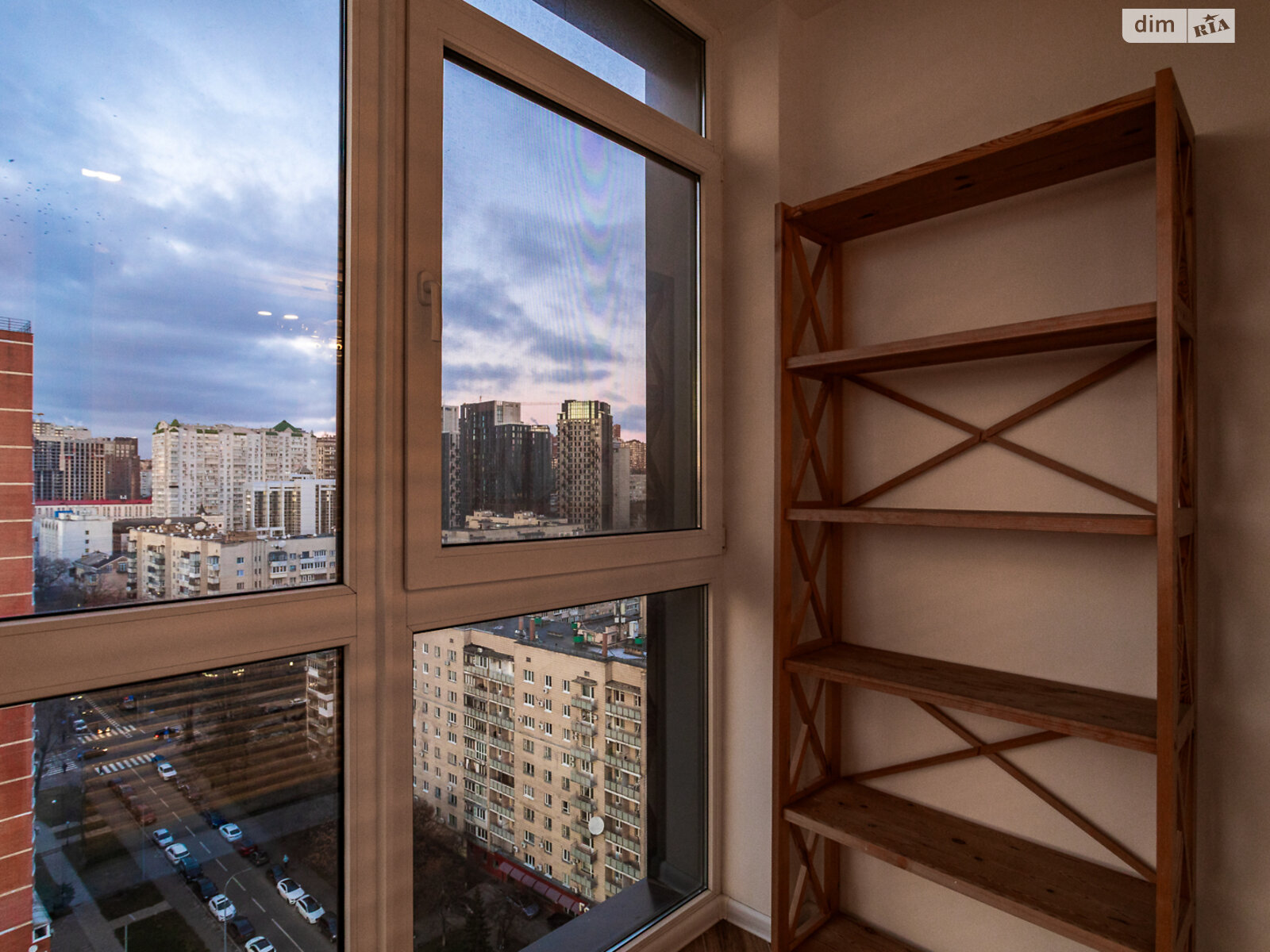 Продажа трехкомнатной квартиры в Киеве, на ул. Предславинская 40, район Саперное Поле фото 1