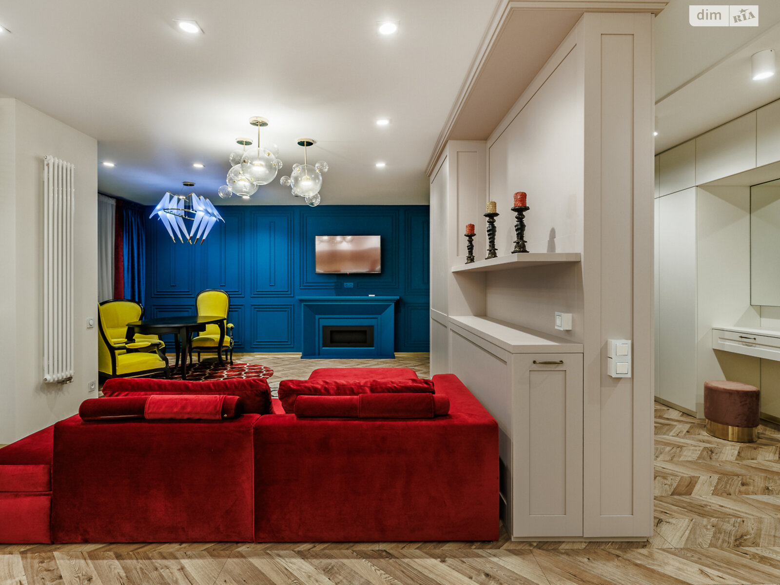 Продажа трехкомнатной квартиры в Киеве, на ул. Предславинская 40, район Саперное Поле фото 1